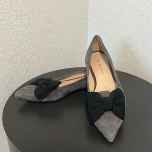 M. GEMI Grey Suede Pointed Toe with Black Bow Flats, Size 36.5 (US Size 6)