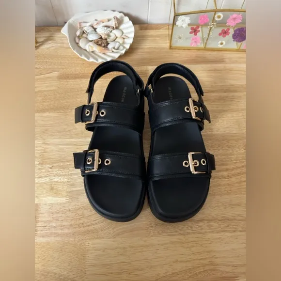 Madden Girl Sprintt Chunky Flat Sandals In Black Size 10 Classic New With Box