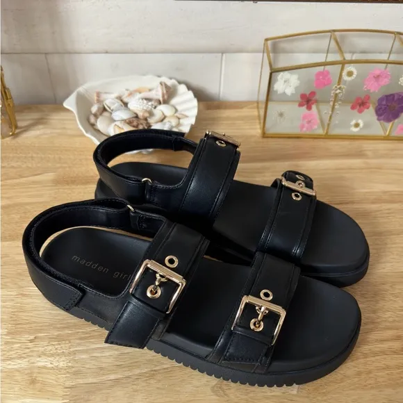 Madden Girl Sprintt Chunky Flat Sandals In Black Size 10 Classic New With Box
