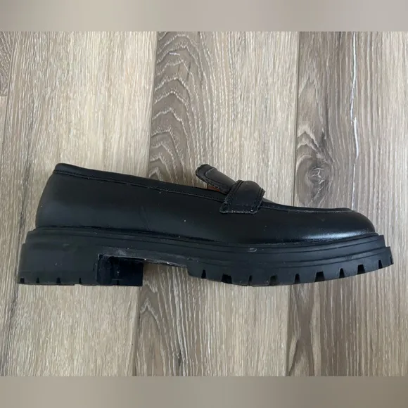 Madewell Bradley Lug Sole Black Leather Loafers Women’s Size 6.5