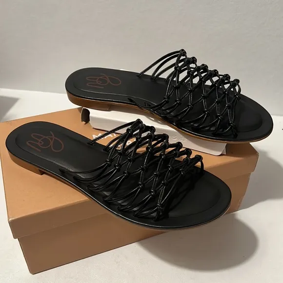 Mansur Gavriel Mignon Strappy Slide Sandals casual comfy summer vacation style