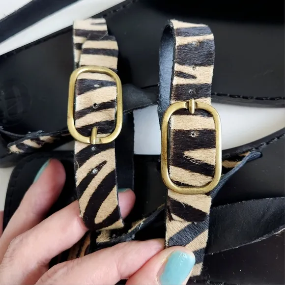 Massimo Dutti Flat Sandals, Black With Leather Animal Print / Cow Hair 41 / 10