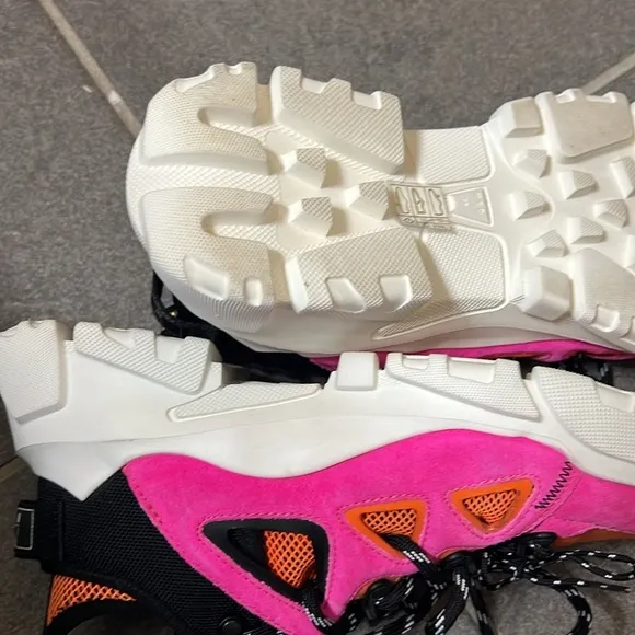 MCQ by Alexander McQueen Orbyt Mid  Sneakers Fuchsia And Orange suede size 6.5