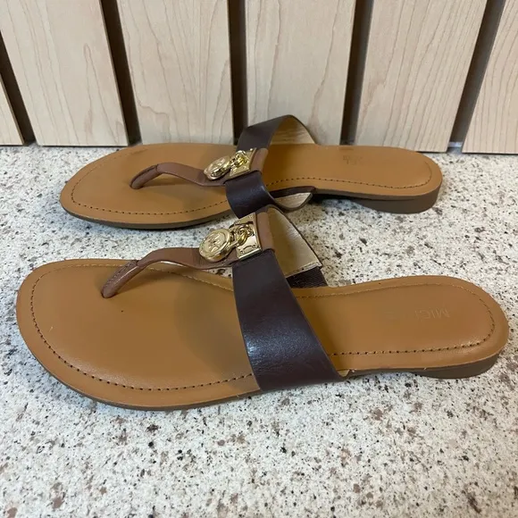 MICHAEL Michael Kors Women's Hamilton Flat Sandals Brown Gold Size 6 M NEW