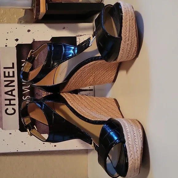 Micheal Kors Fanning T-strap espadrilles wedge, sz 7.5M, black