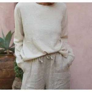 NEW BEACHWOOD BABY cashmere cove crew sweater in blanco