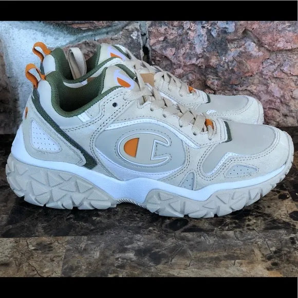 NEW  Champion Big Boys Tank Trak Athletic Sneakers