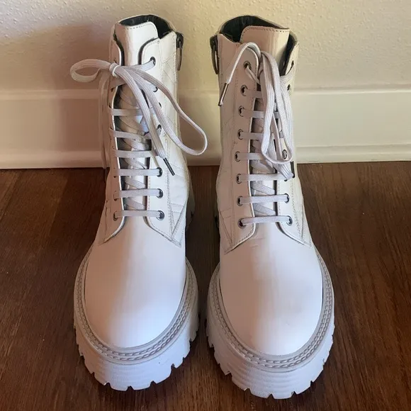 New La Canadienne Yasmine Boots Waterproof Leather