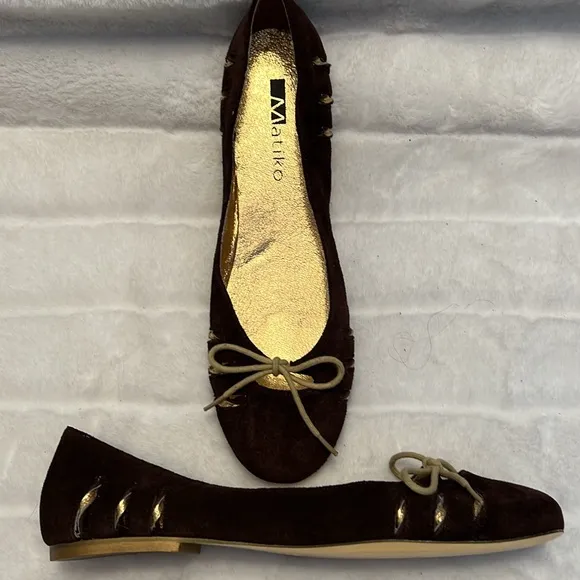 NEW Matiko Brown Suede Ballet Flats with Gold Leather Accents