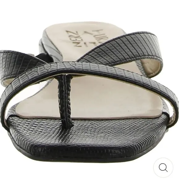 New NATURALIZER Precious Leather like Thong Slide flat black Sandals size 10