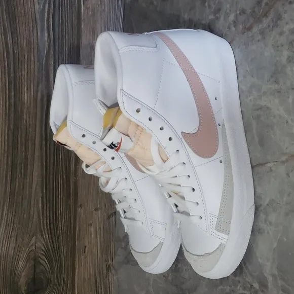 New Nike Blazer Mid 77 White High Top Sneakers