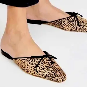 NEW STAUD Gina Cheetah Printed Mule Flats