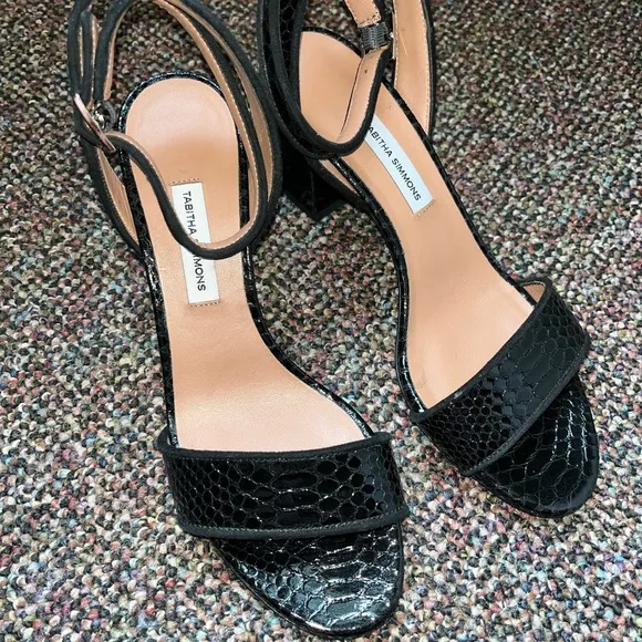 NEW Tabitha Simmons Leticia Black Snakeskin Sandals shoe strappy size 37…