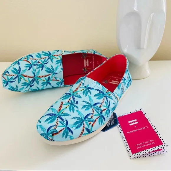 New TOMS x paper source Palm print Espadrilles flats