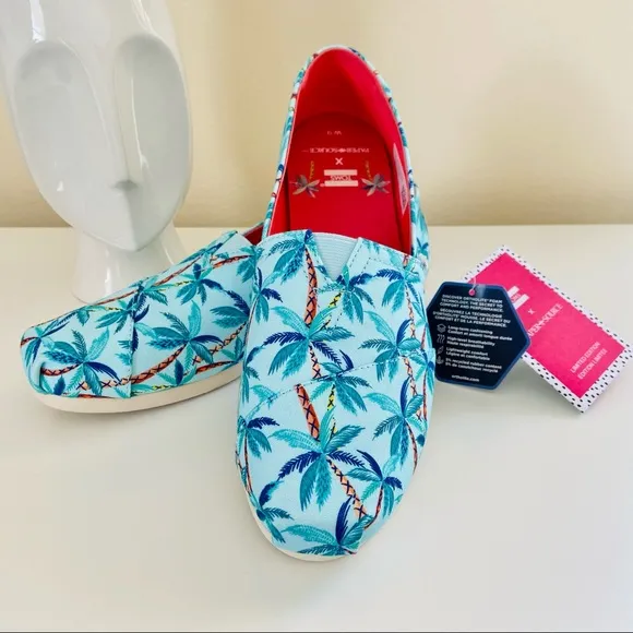 New TOMS x paper source Palm print Espadrilles flats