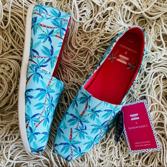 New TOMS x paper source Palm print Espadrilles flats