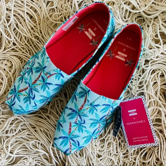 New TOMS x paper source Palm print Espadrilles flats