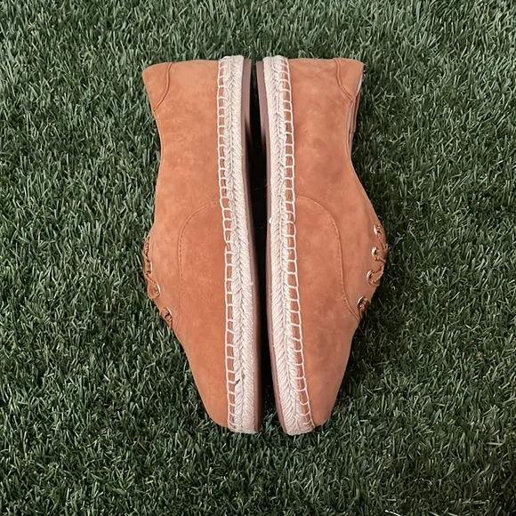 New VIONIC Sandy Tan Suede Tie Up Espadrilles