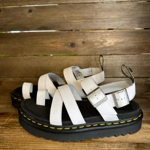 New Womens Dr. Martens Avry Quad Platform White Leather Strappy Sandals Size 9 M