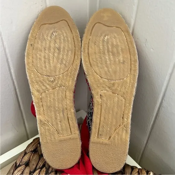 NIB Brooks Brothers Lace Up Espadrilles in French Toile Indigo Print