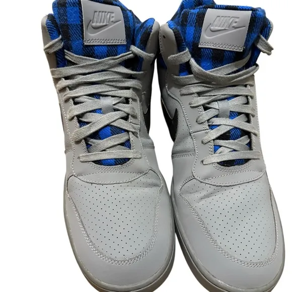 Nike Air Buroughs, Blue Plaid sz 11.5