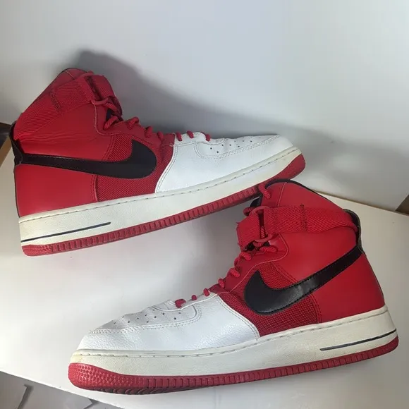 Nike Air Force 1 LV8 High Atlanta Red Black Men’s Size 10.5 High-Top Sneakers