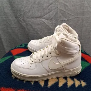 Nike Air Force 1 Size 9.5 Men’s High Top White 315121-115 Sneakers