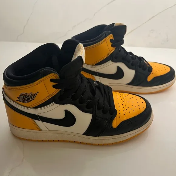 Nike Air Jordan Retro OG High-Top Sneakers
