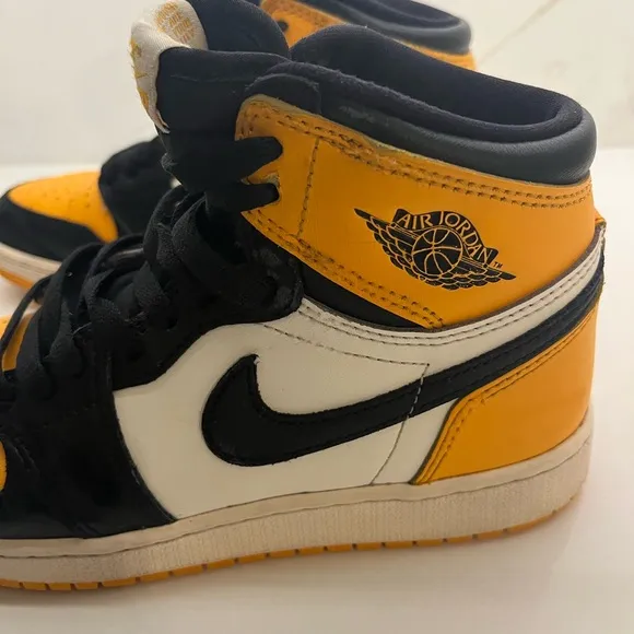 Nike Air Jordan Retro OG High-Top Sneakers