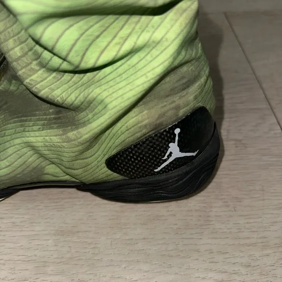 Nike Air Jordan XX8 28 Green Camo Sneakers