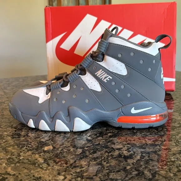Nike air max max2 cb 94’ EUC 10.5 Gray and White High-Top Sneakers