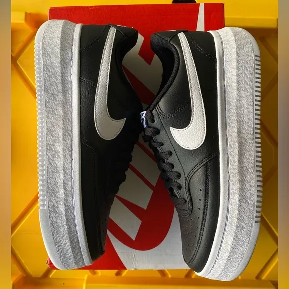 NIKE Court Vision Alta LTS Womens Sneakers - Black/White - Size 9.5