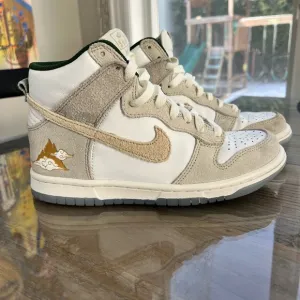 Nike Dunk High San Francisco Pack - Gold Mountain. Size 4Y