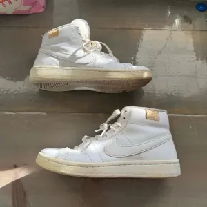 Nike White Court Royale 2 Mid High Top Sneakers Sz 7