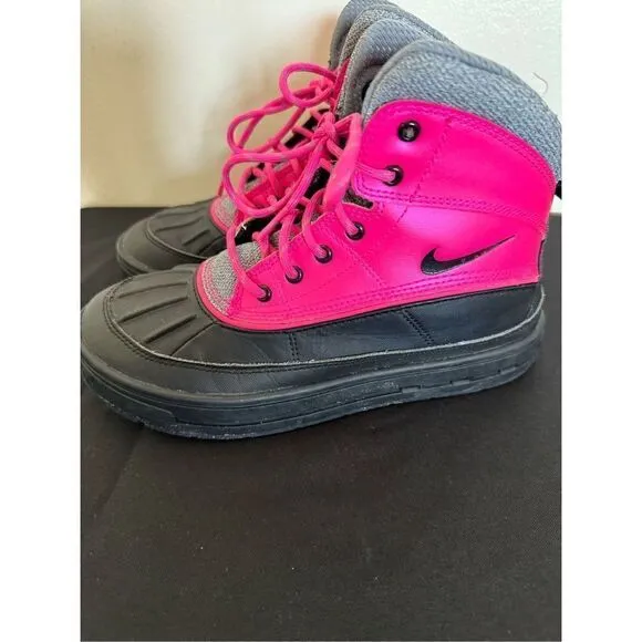 Nike Youth Pink Black Gray Woodside 2 High ACG Leather Snow Boots Size 5Y