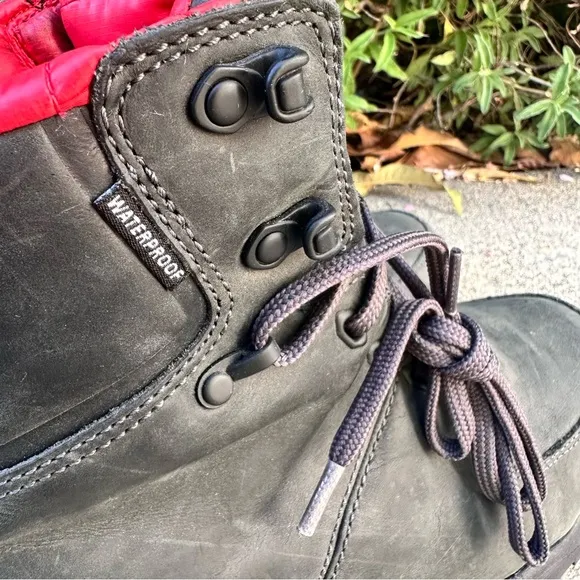 North Face Boots Mens 9 Thermoball versa Insulated Black Red Boots