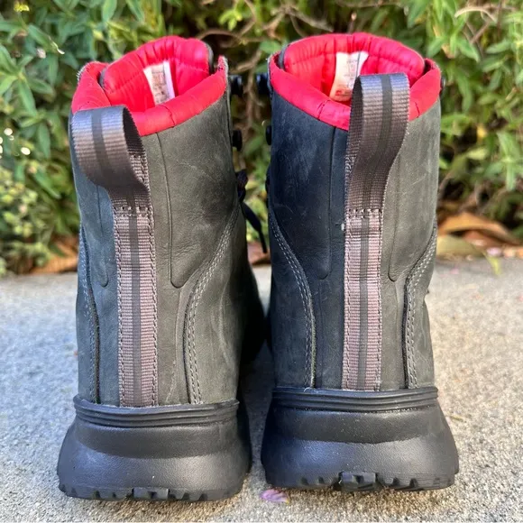 North Face Boots Mens 9 Thermoball versa Insulated Black Red Boots