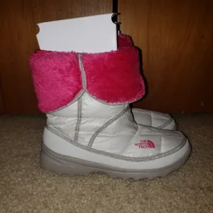 North face winter insulated boots