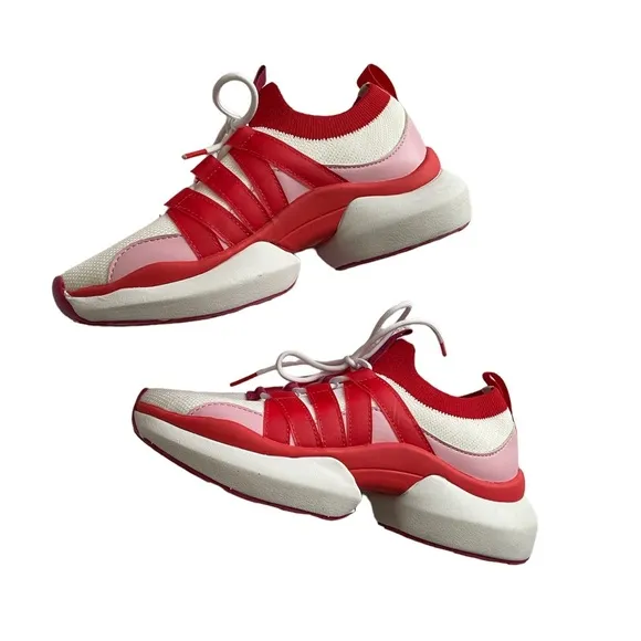 Nurture //Response Boulder Split Sole Chunky Sneakers NEW