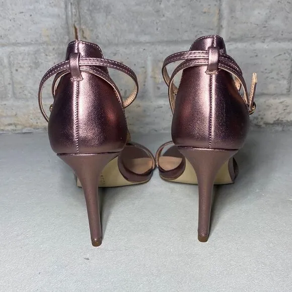 NWOB MSRP $328 Halston Heritage Evie Mink Leather Heel Sandals Women's Size 6
