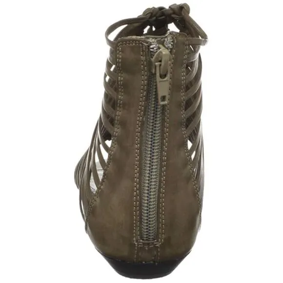 NWOB Women's MIA Ariel Gladiator Cage Flat Sandals Dark Olive Green Size 9