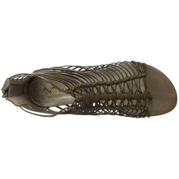 NWOB Women's MIA Ariel Gladiator Cage Flat Sandals Dark Olive Green Size 9
