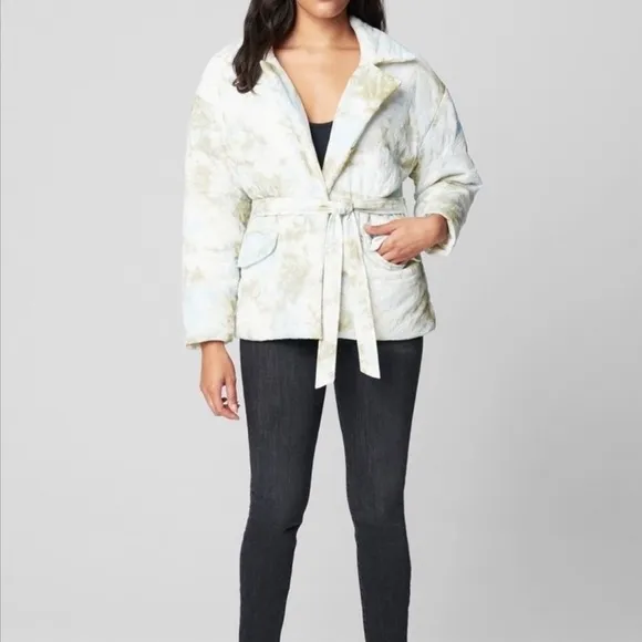 NWT BLANK NYC x REVOLVE Quilted Wrap Jacket in Perfect Day, Size Medium
