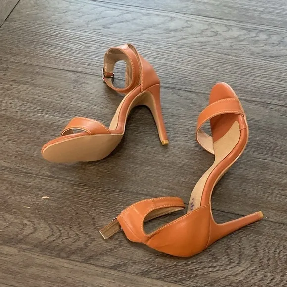 NWT BURJU Zoe True Nude Classic Strappy Heeled Sandals | size 8.5