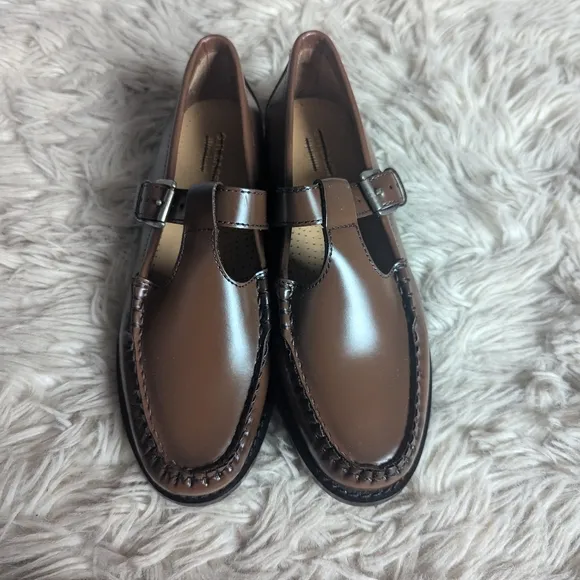 NWT G.H. Bass Mary Jane Weejuns Loafers in Whiskey Brown