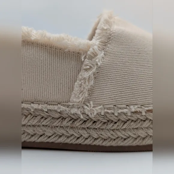 NWT Philip Hog Emma Beige Canvas Platform Espadrilles Womens Size US 8.5 E U39