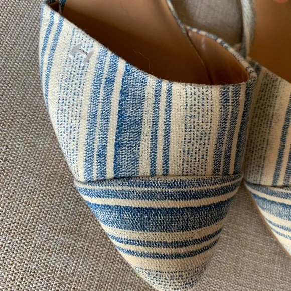 NWT Tommy Hilfiger Blue Striped Pointed Toe Flats