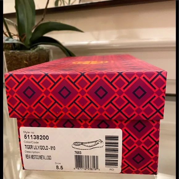 NWT *TORY BURCH* Reva Ballet Flats w/Gold Metal Logo … *TIGER LILY* … Size: 8.5