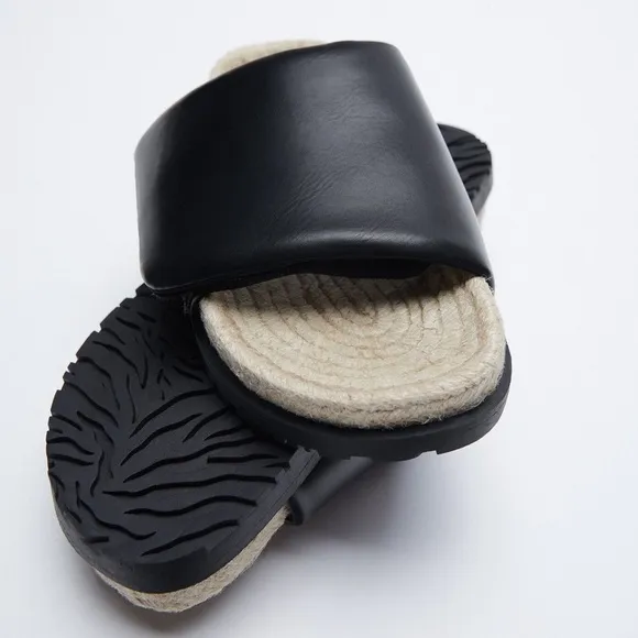 NWT. Zara Black Quilted Flat Sandals with Jute. Size 10.