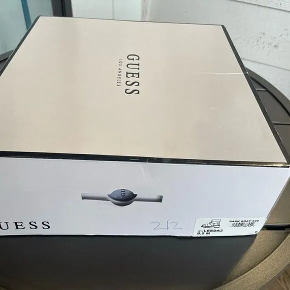 NWT Guess Women’s Leeda 2 Cold Weather Winter Snow Boots Gray Size 8.5